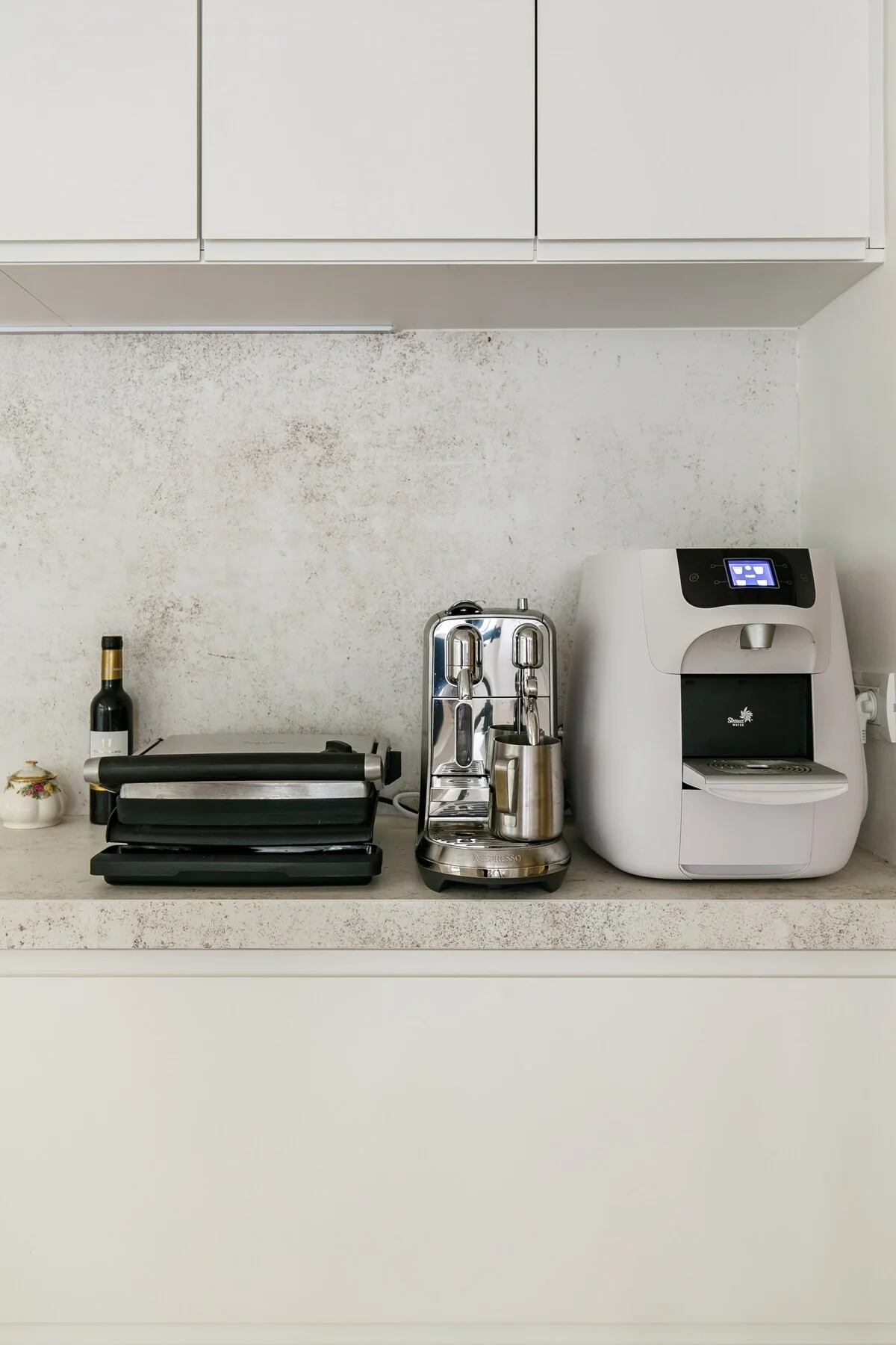 Full Kitchen - Photo 2